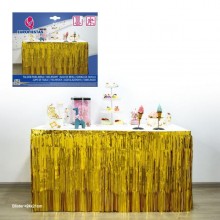 Goldmetallic-Rock 425 x 74 cm.