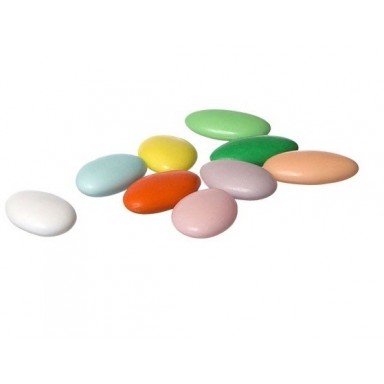 Chocolate dragees coverage pastel 1Kg bag.