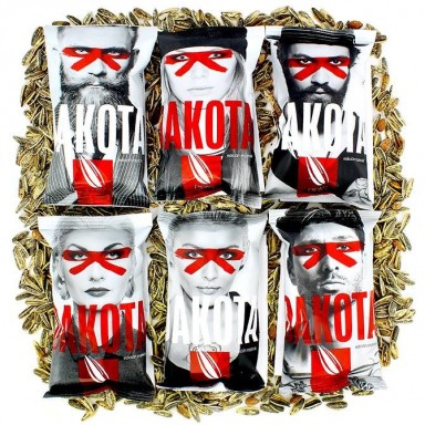 Sunflower Seed Dakota Special Edition case with 8 Bags of 140Gr
